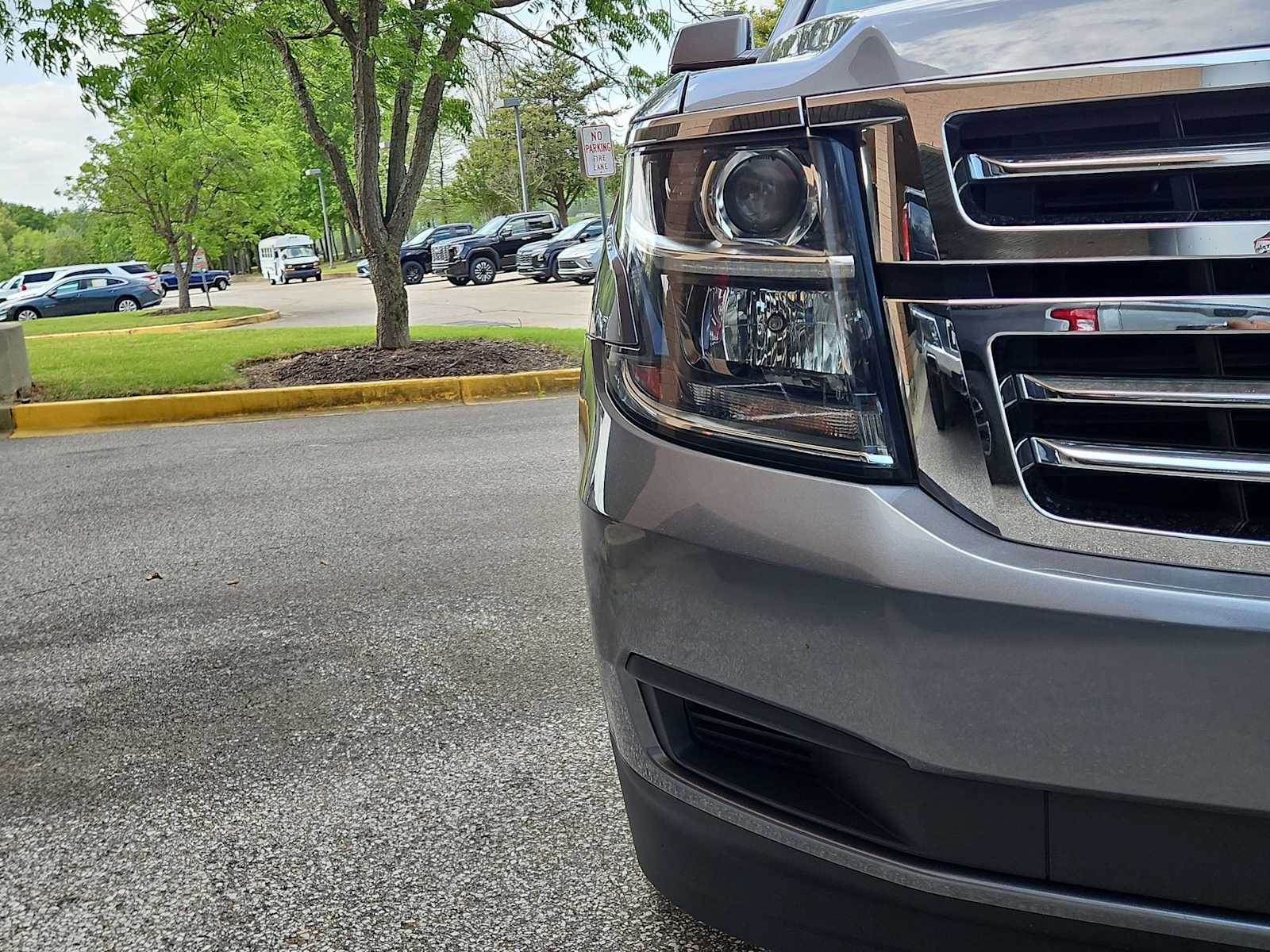 Thumbnail: 2020 Chevrolet Tahoe - 11