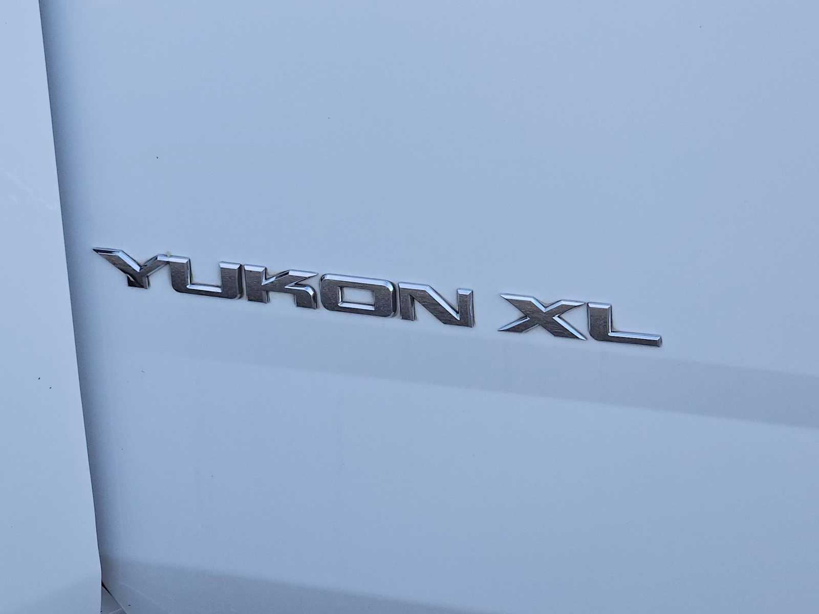 Thumbnail: 2018 GMC Yukon XL - 13