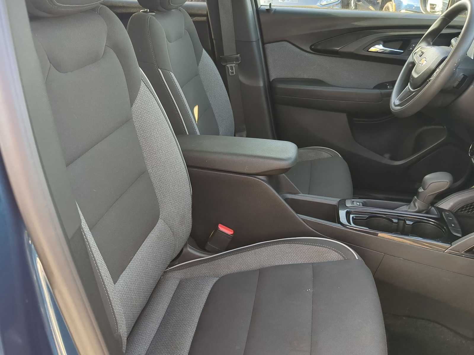 Thumbnail: 2021 Chevrolet TrailBlazer - 22