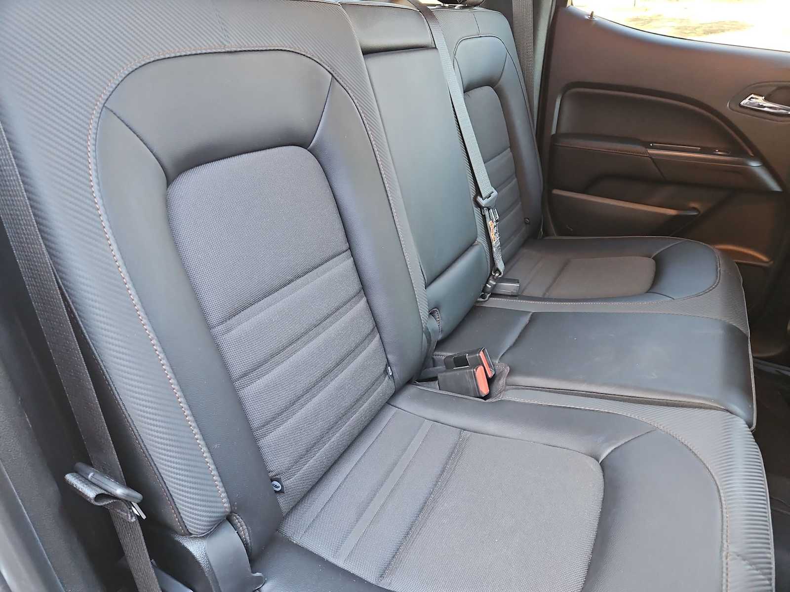 Thumbnail: 2021 Chevrolet Colorado - 21