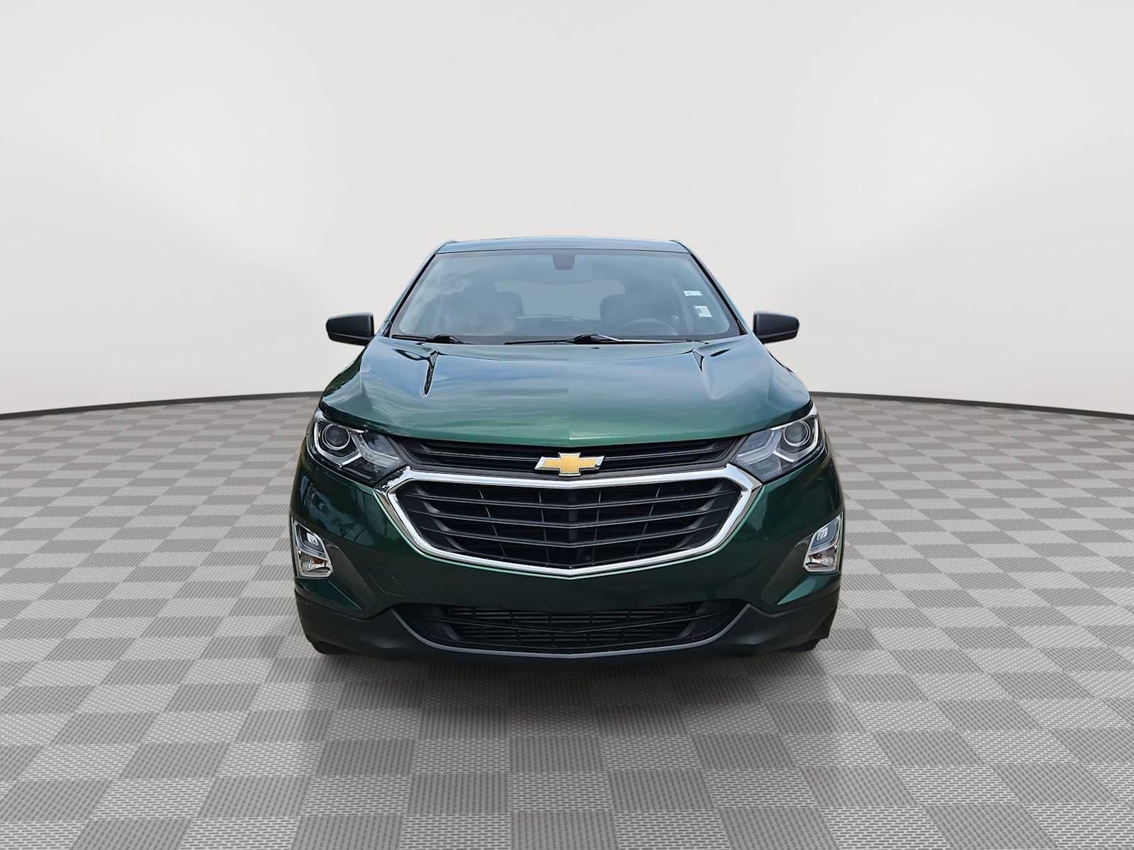 Thumbnail: 2018 Chevrolet Equinox - 3