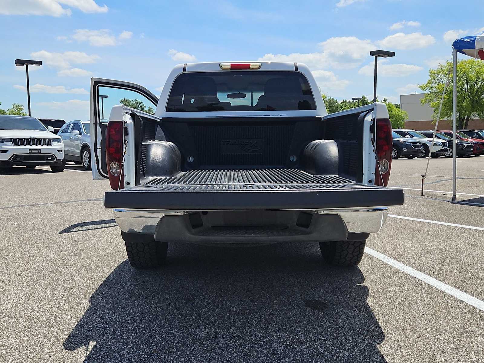Thumbnail: 2005 GMC Canyon - 24