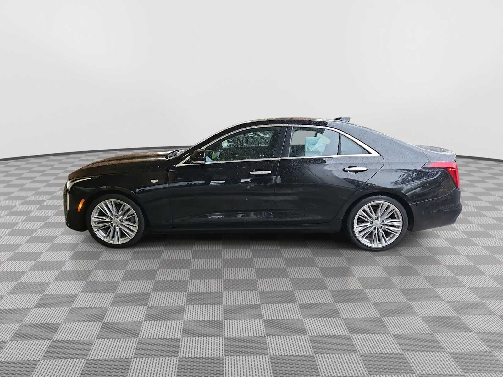 Thumbnail: 2023 Cadillac CT4 - 8