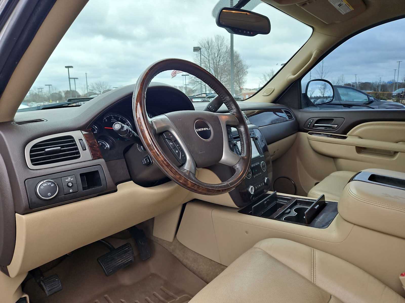 Thumbnail: 2013 GMC Yukon XL - 10