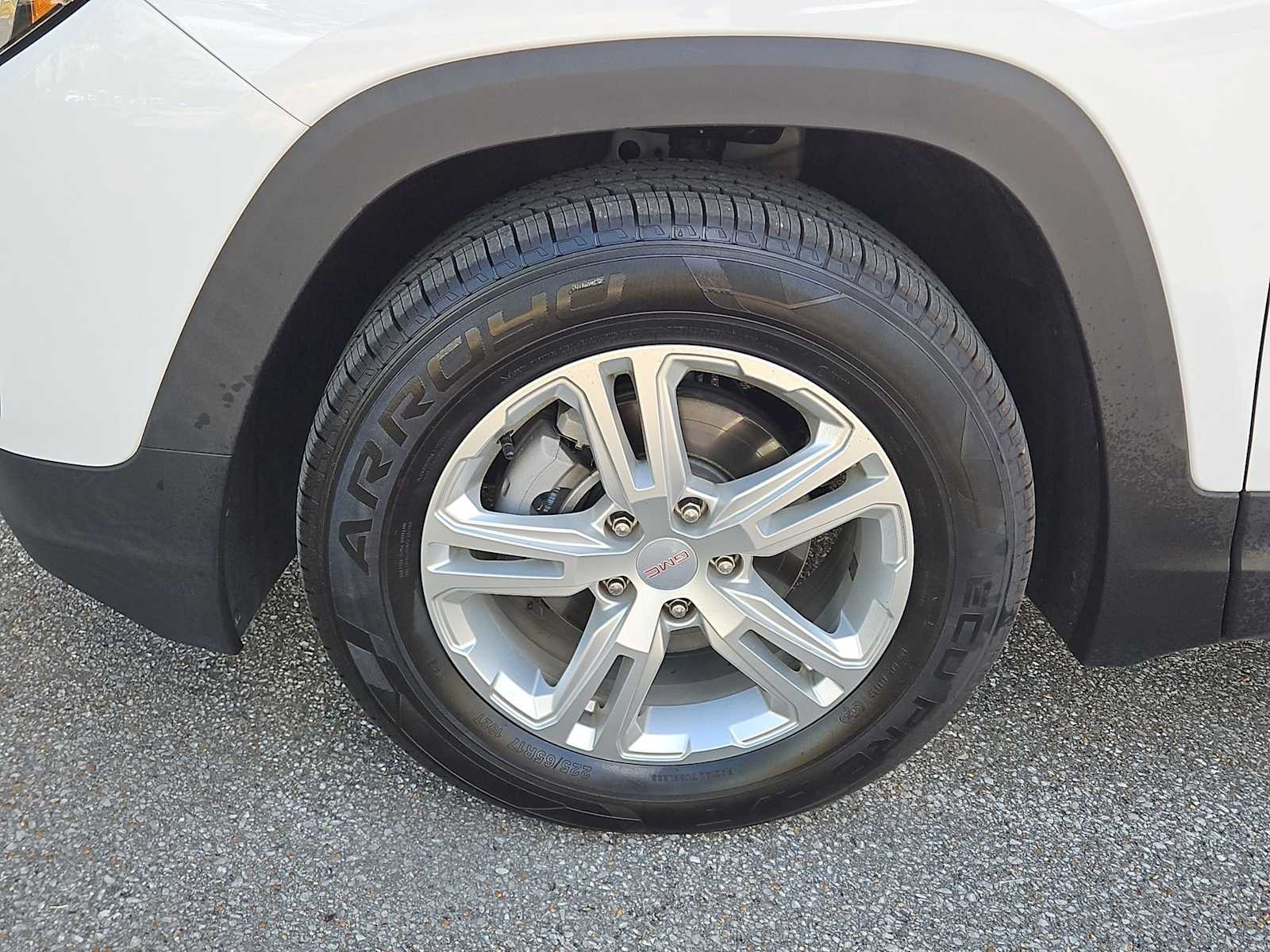 Thumbnail: 2020 GMC Terrain - 14