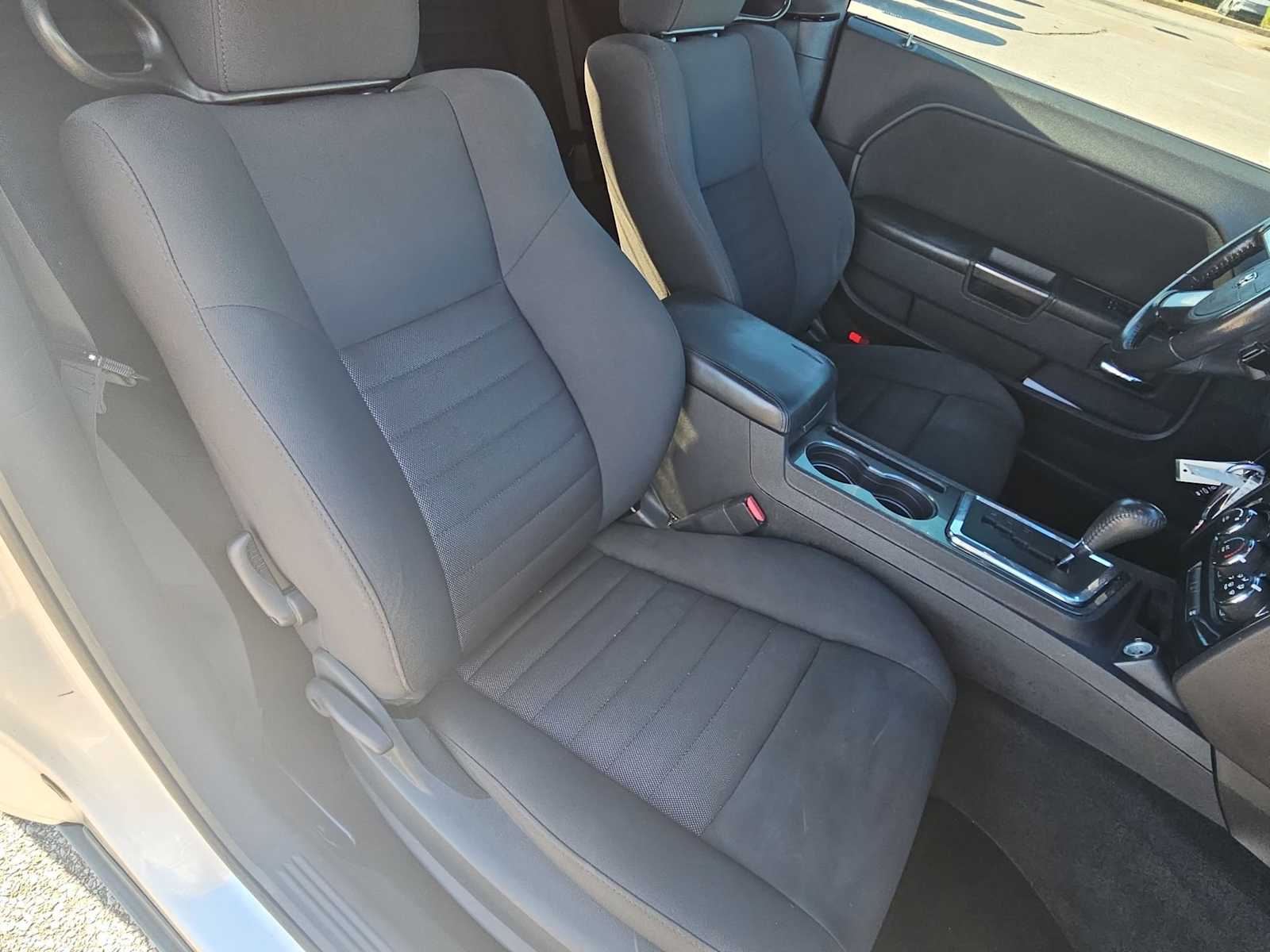 Thumbnail: 2010 Dodge Challenger - 22