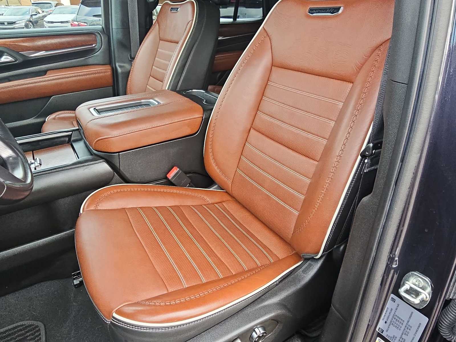 Thumbnail: 2023 GMC Yukon - 17