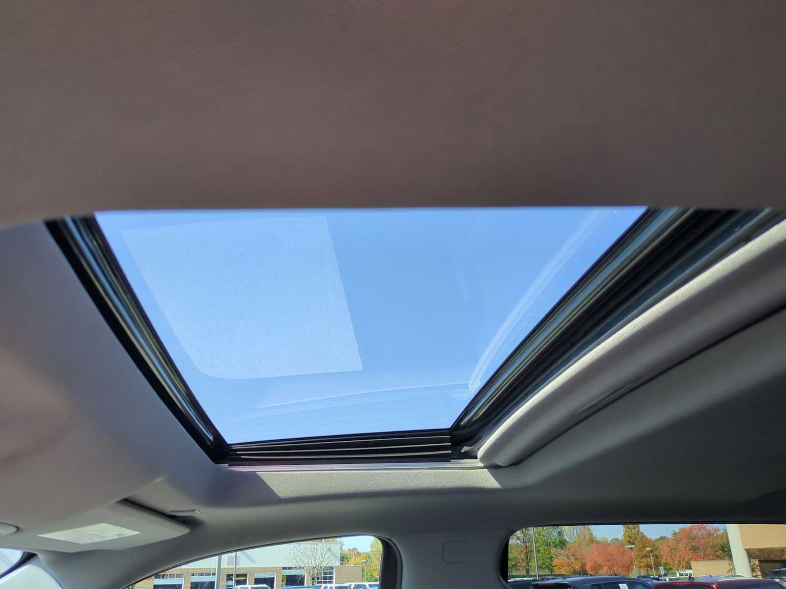 Thumbnail: 2022 Chevrolet Silverado 1500 - 19