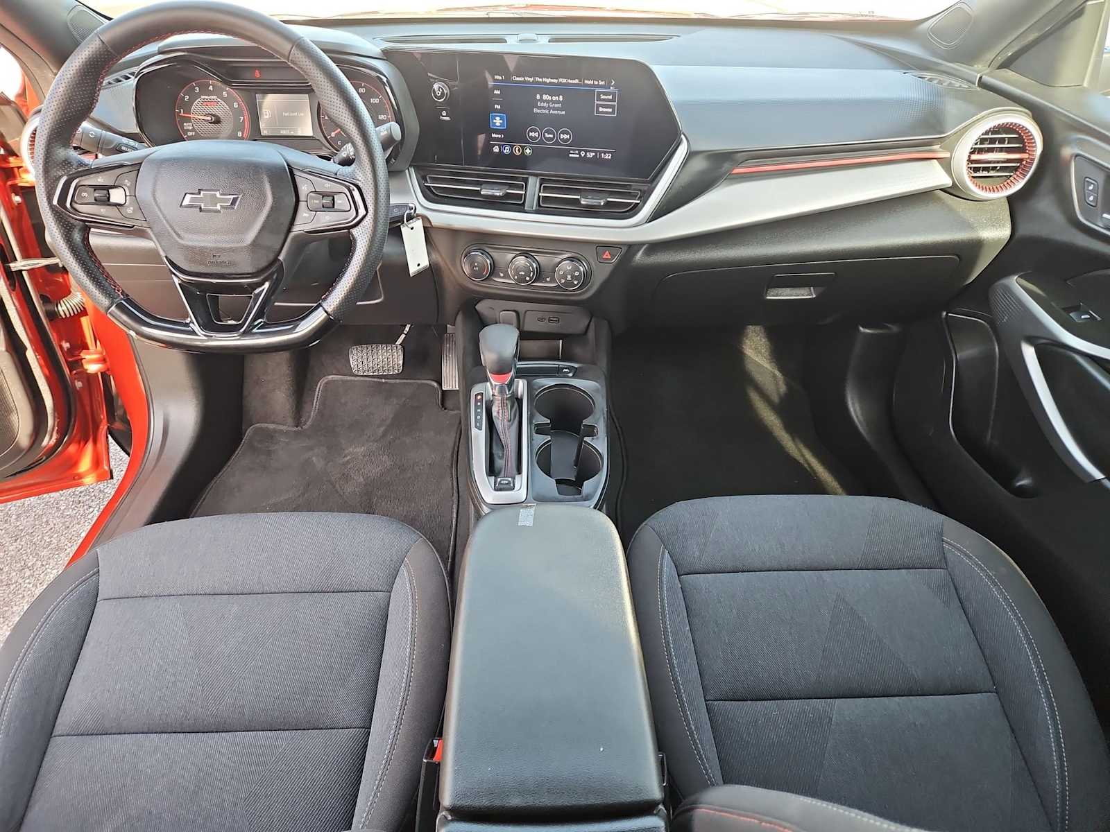 Thumbnail: 2024 Chevrolet Trax - 16