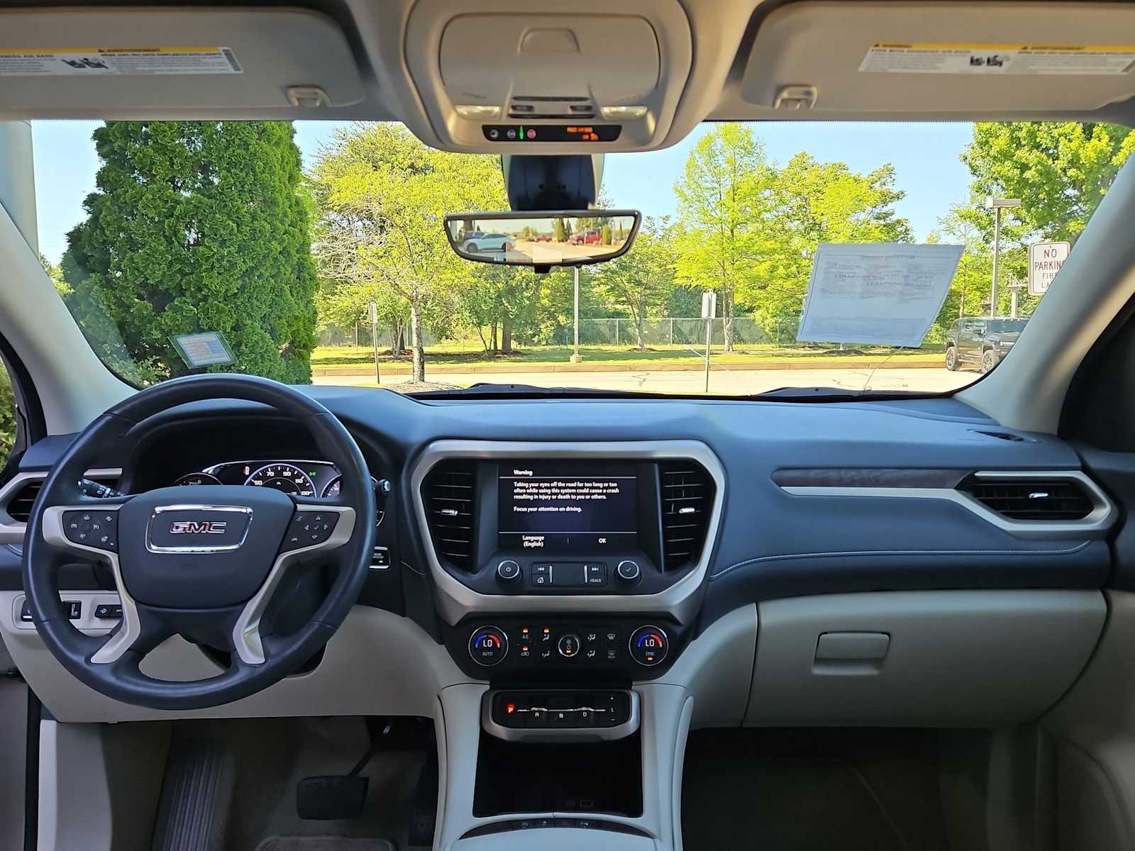 Thumbnail: 2022 GMC Acadia - 15