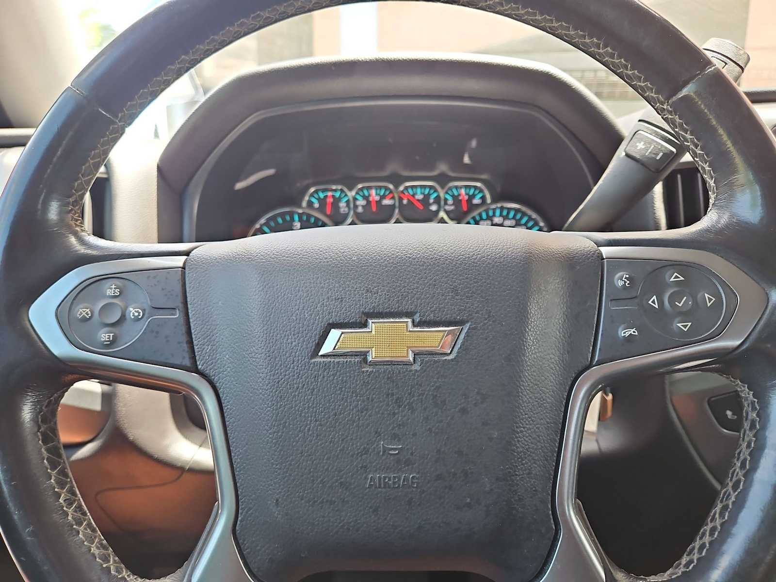 Thumbnail: 2016 Chevrolet Silverado 1500 - 42