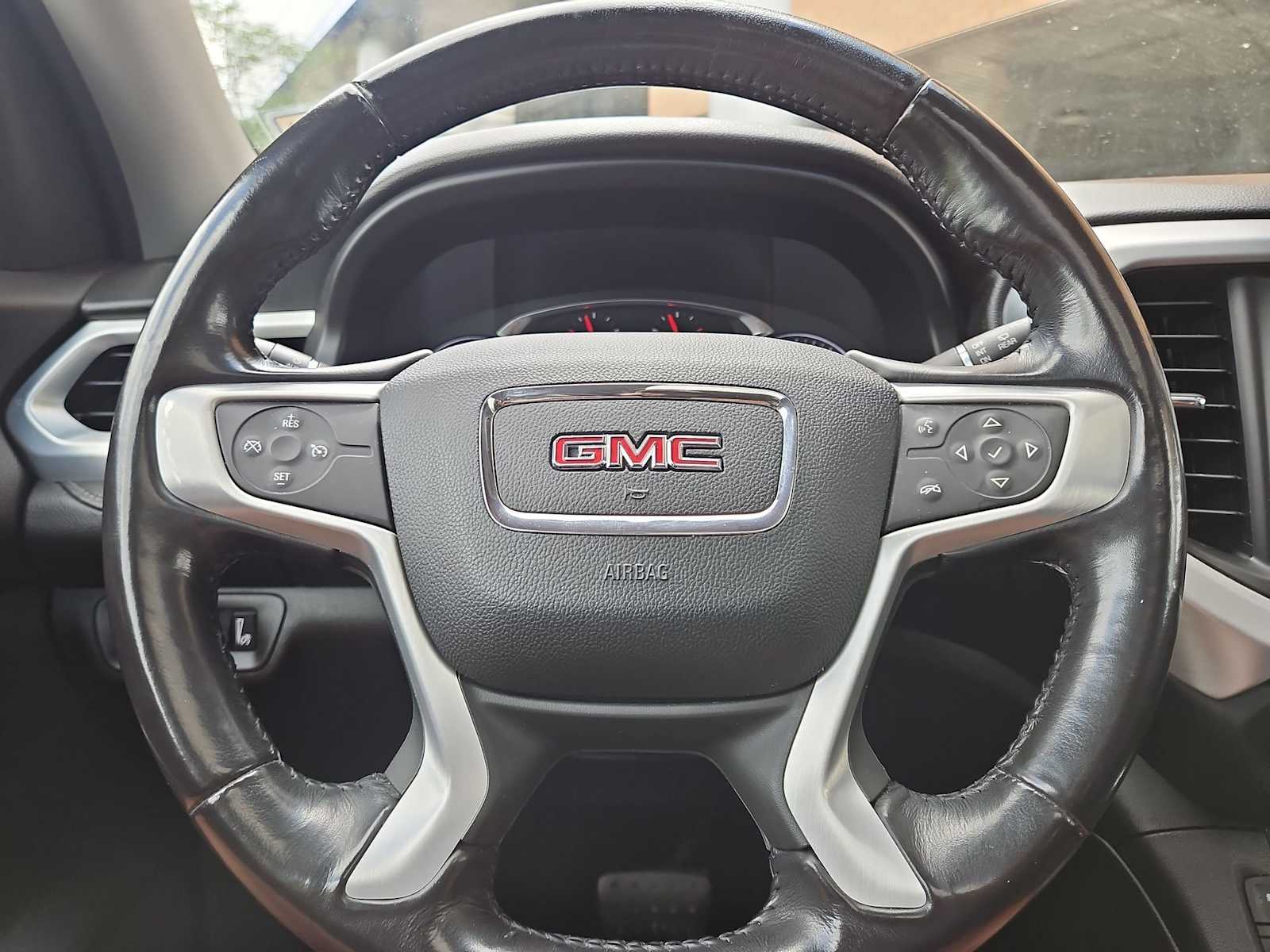 Thumbnail: 2019 GMC Acadia - 24