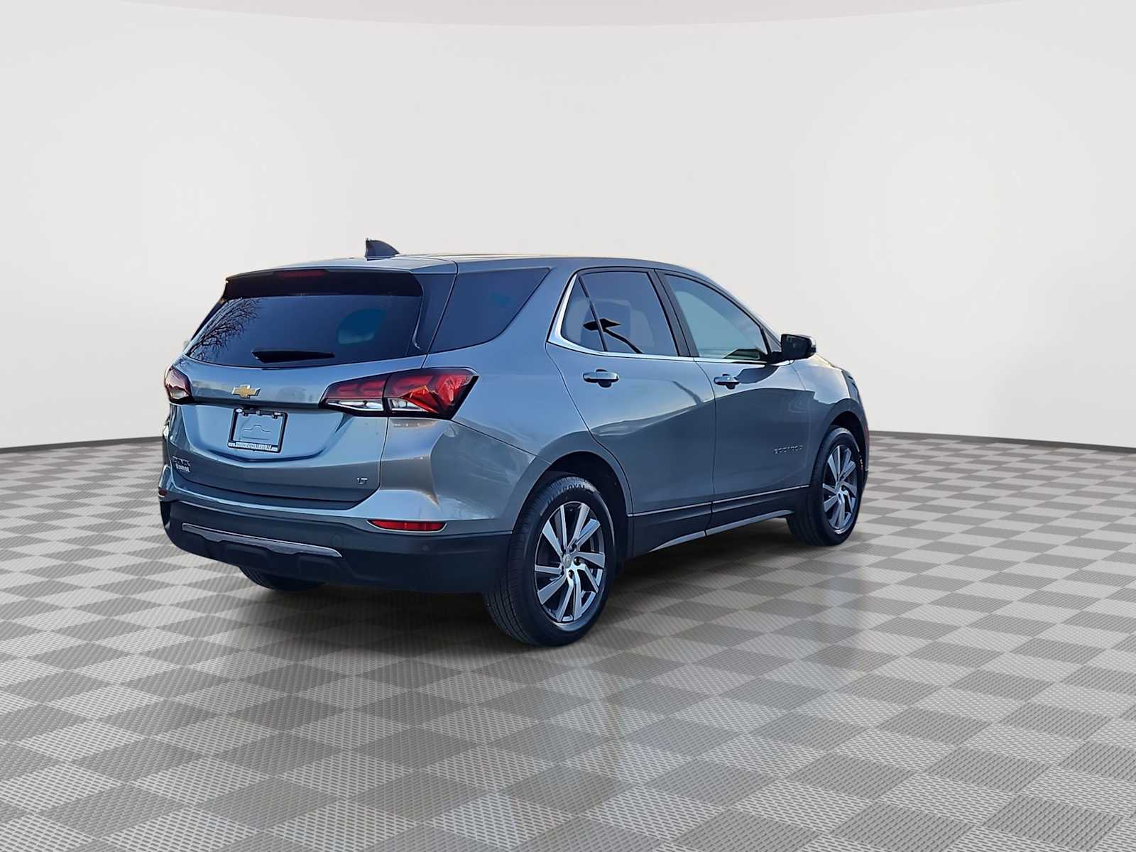 Thumbnail: 2024 Chevrolet Equinox - 8