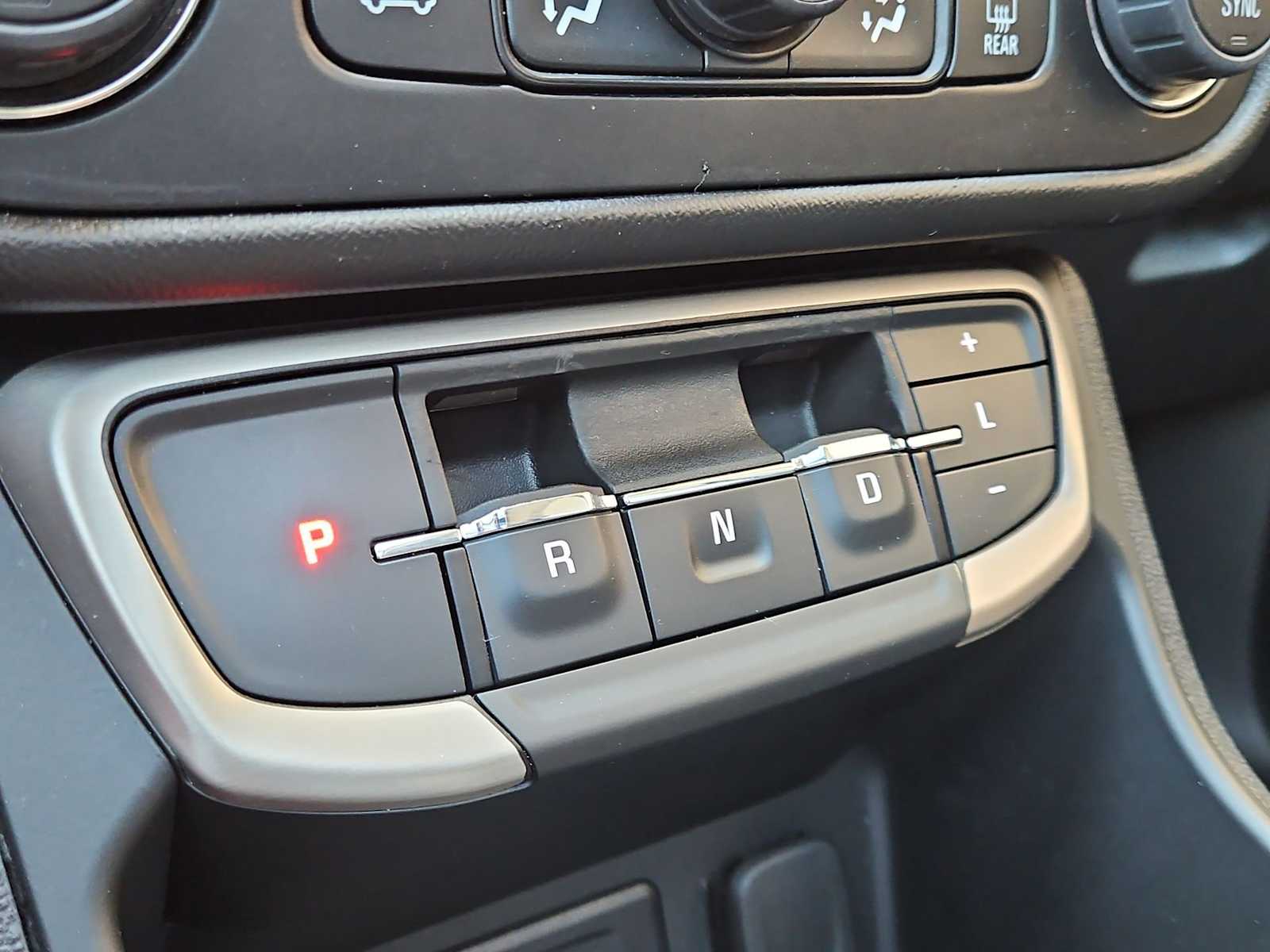 Thumbnail: 2024 GMC Terrain - 35