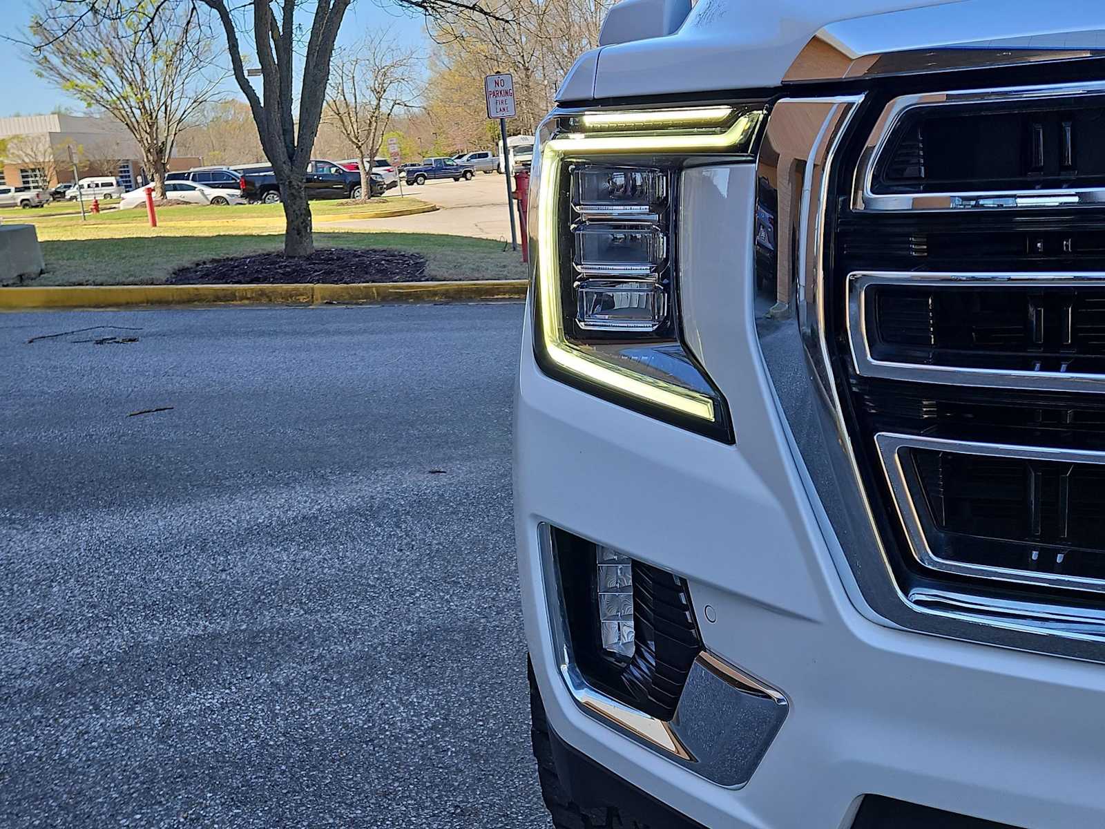 Thumbnail: 2021 GMC Yukon - 11