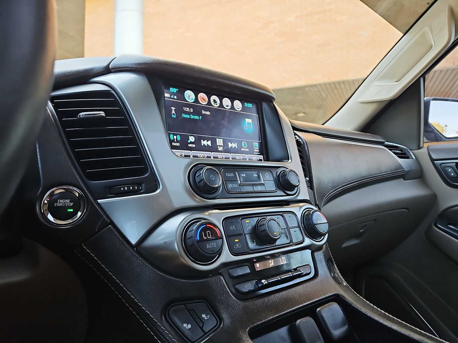 Thumbnail: 2018 Chevrolet Tahoe - 28