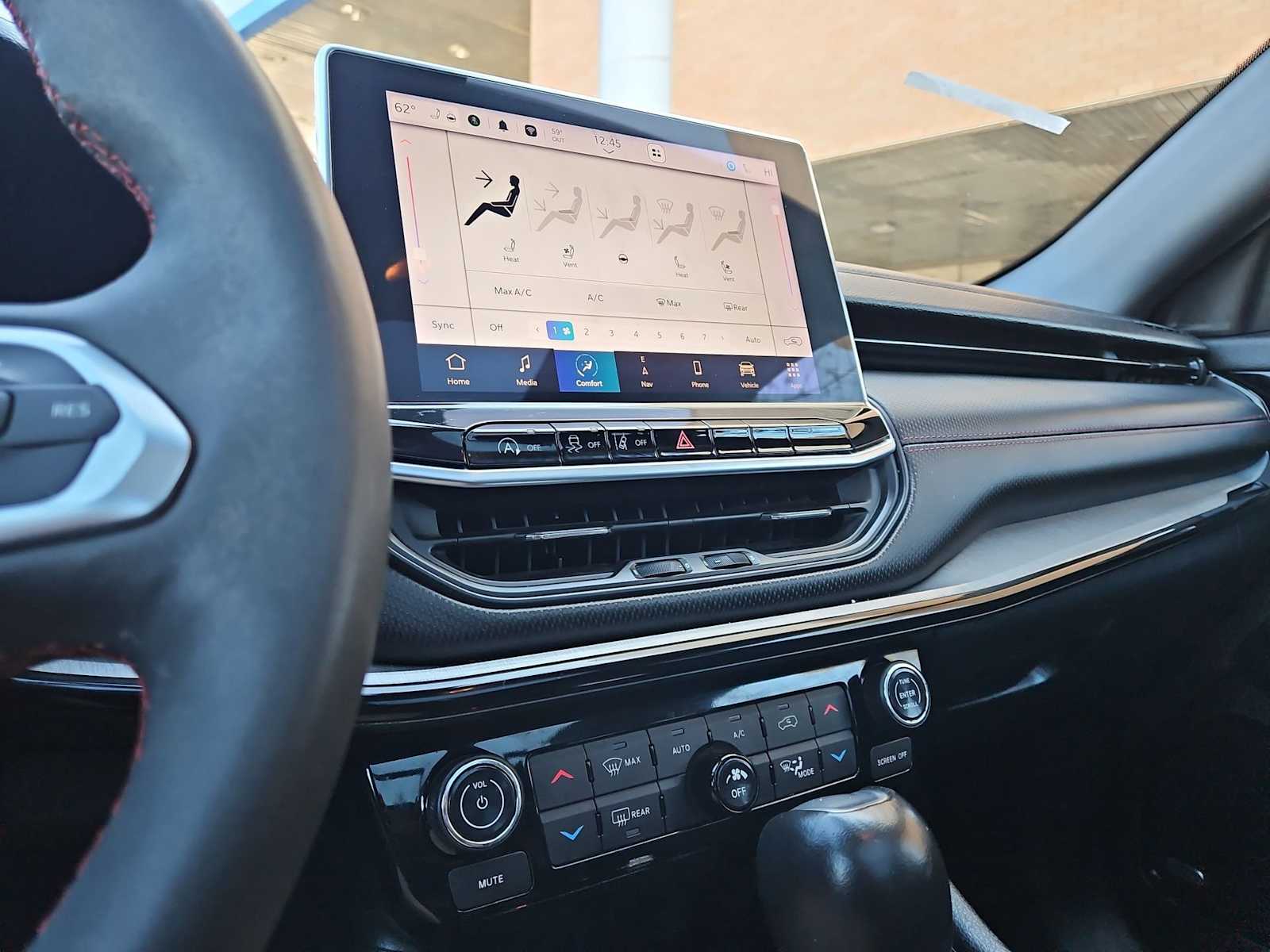 Thumbnail: 2023 Jeep Compass - 30