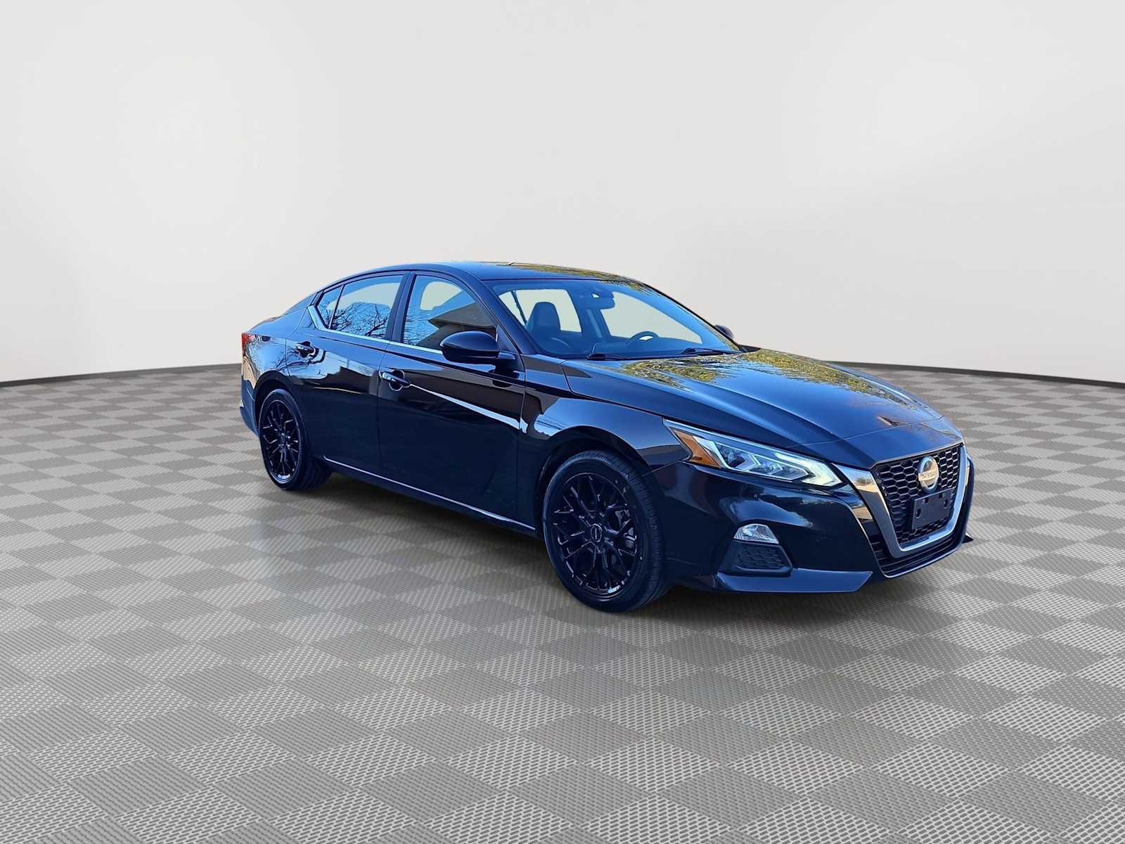 Thumbnail: 2021 Nissan Altima - 2