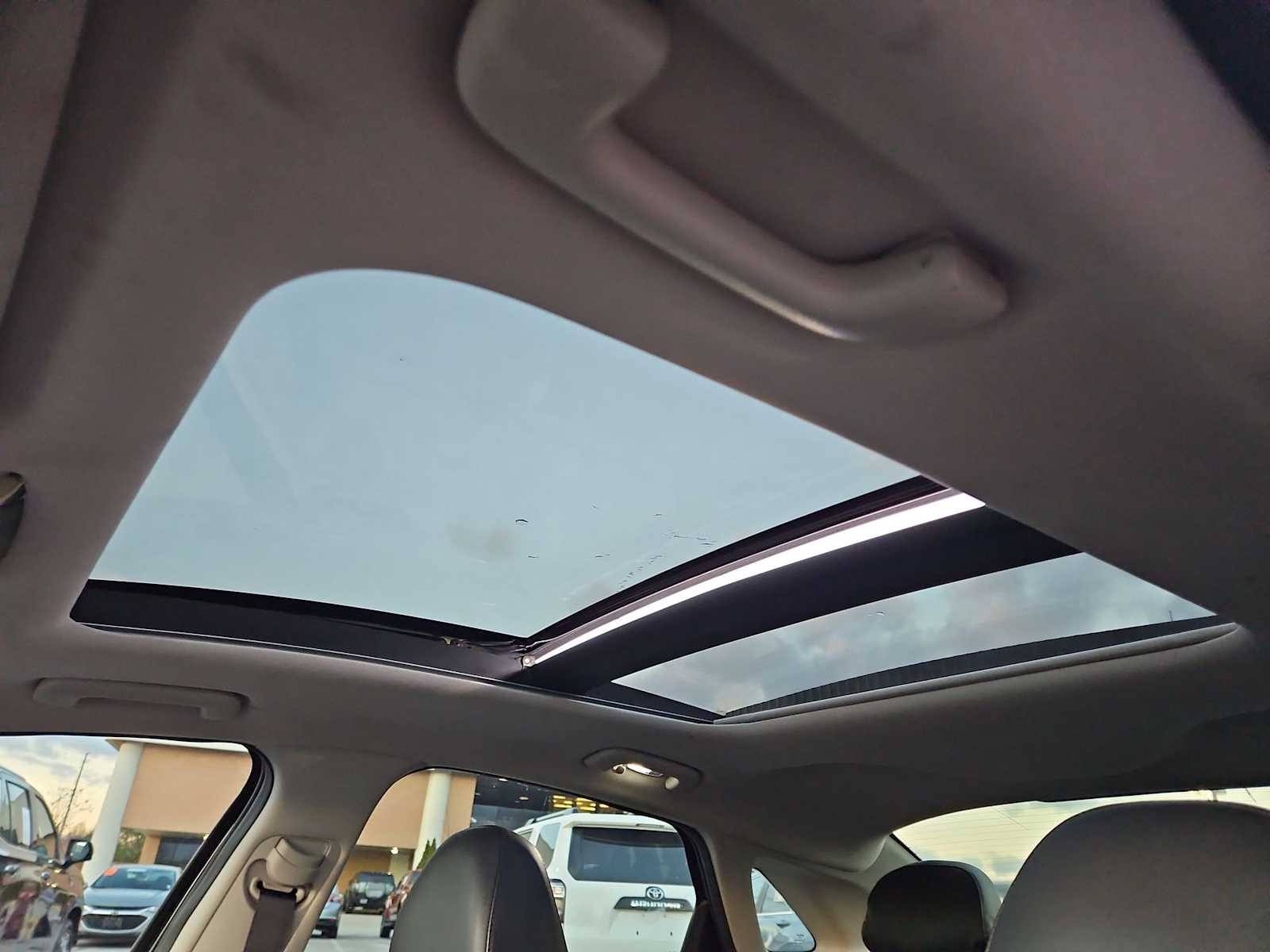 Thumbnail: 2023 Kia K5 - 19