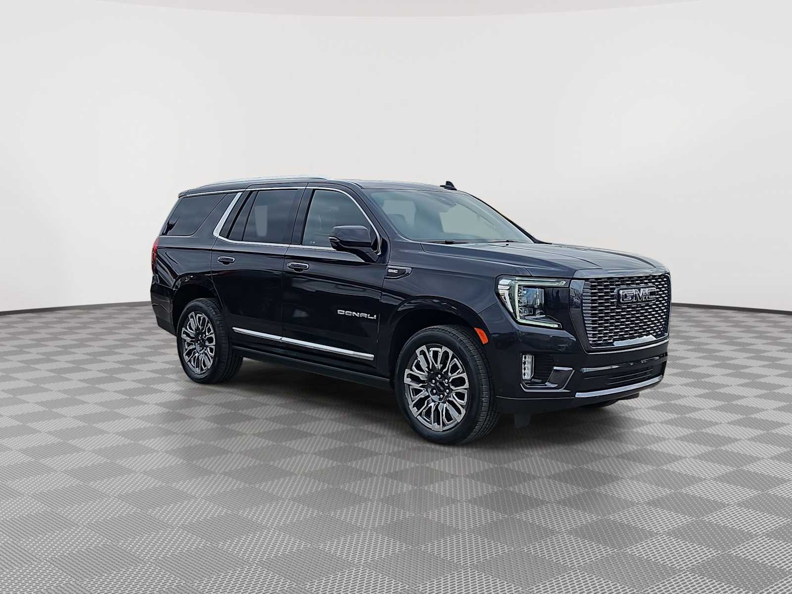 Thumbnail: 2023 GMC Yukon - 2