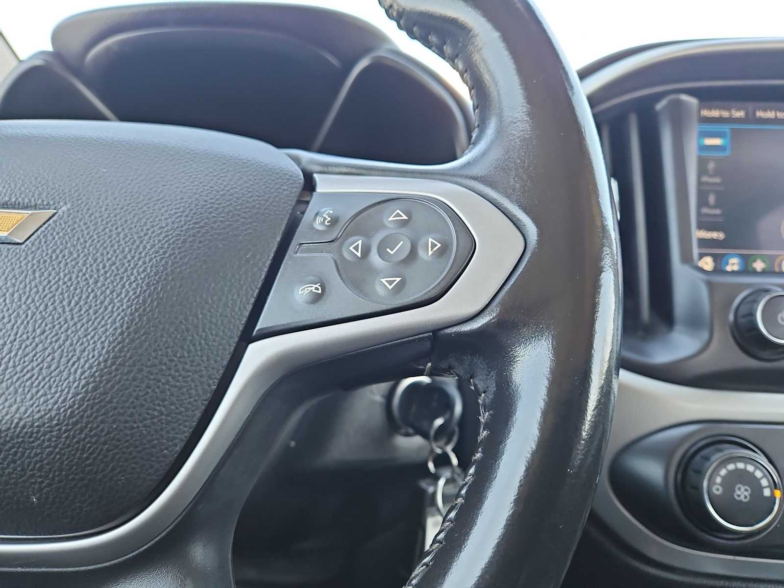 Thumbnail: 2021 Chevrolet Colorado - 25