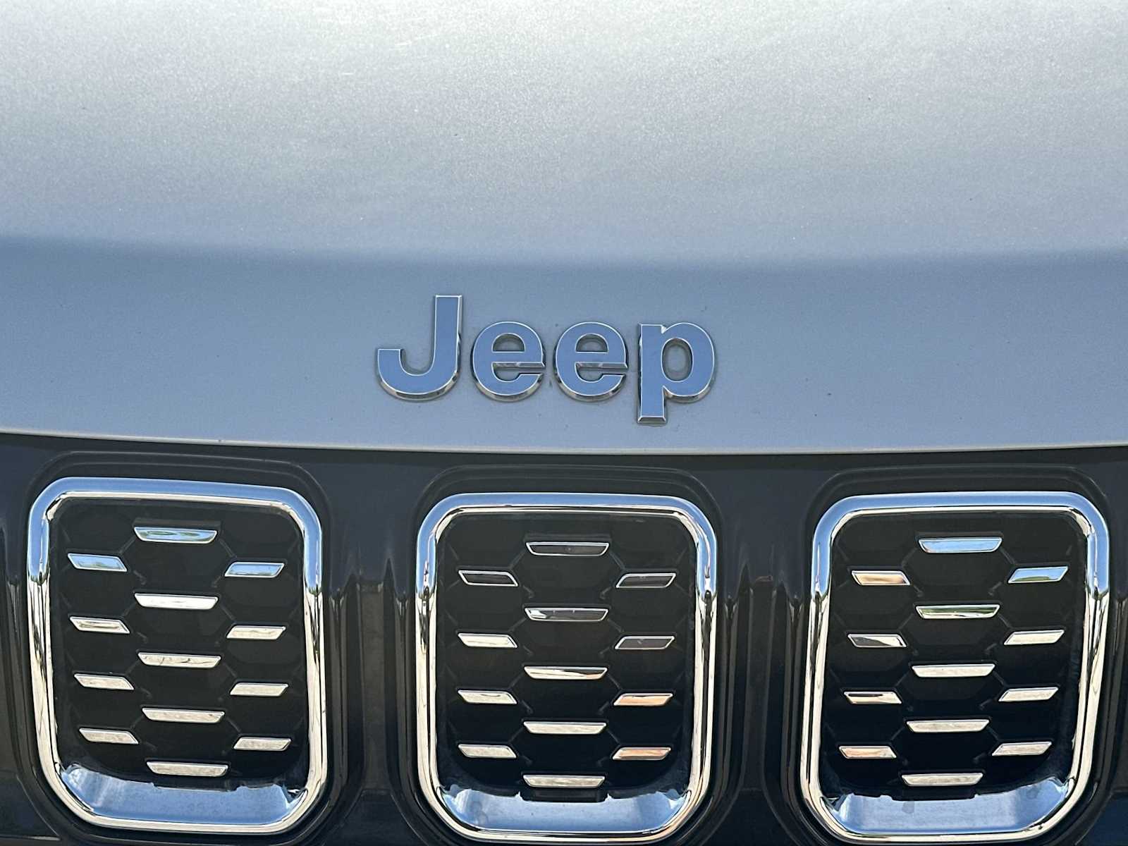 Thumbnail: 2025 Jeep Compass - 12