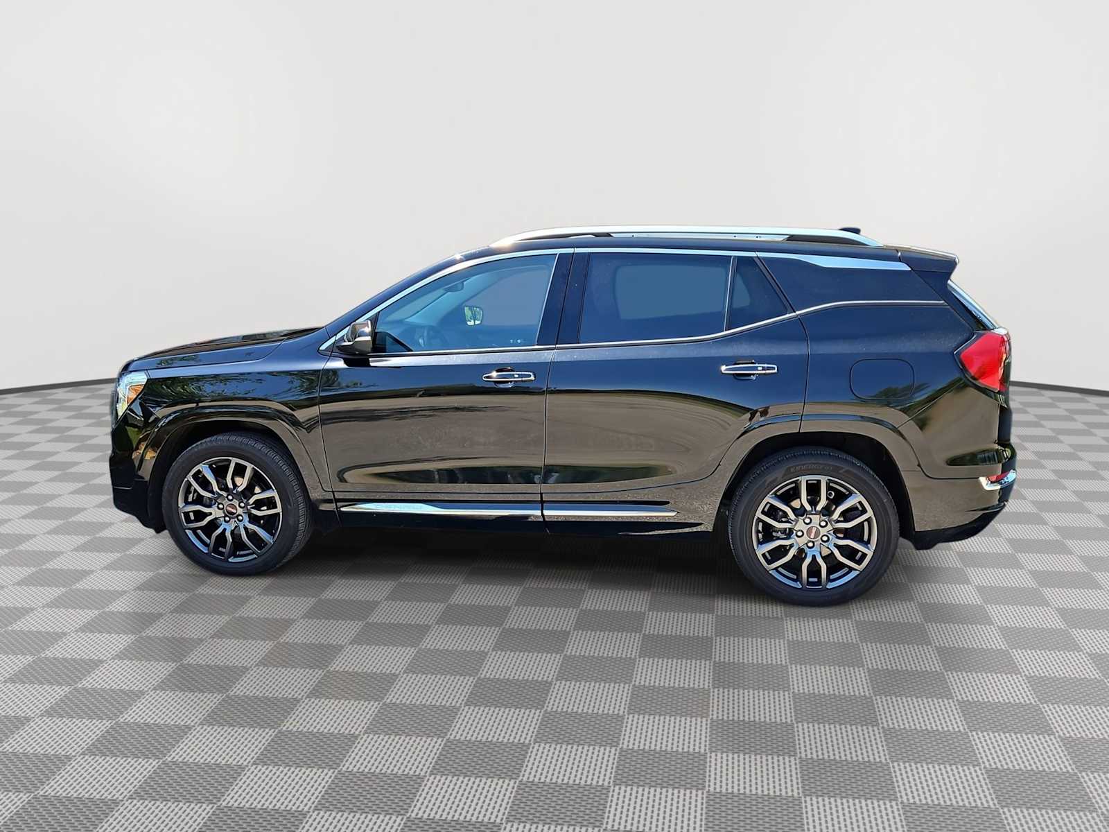 Thumbnail: 2024 GMC Terrain - 5