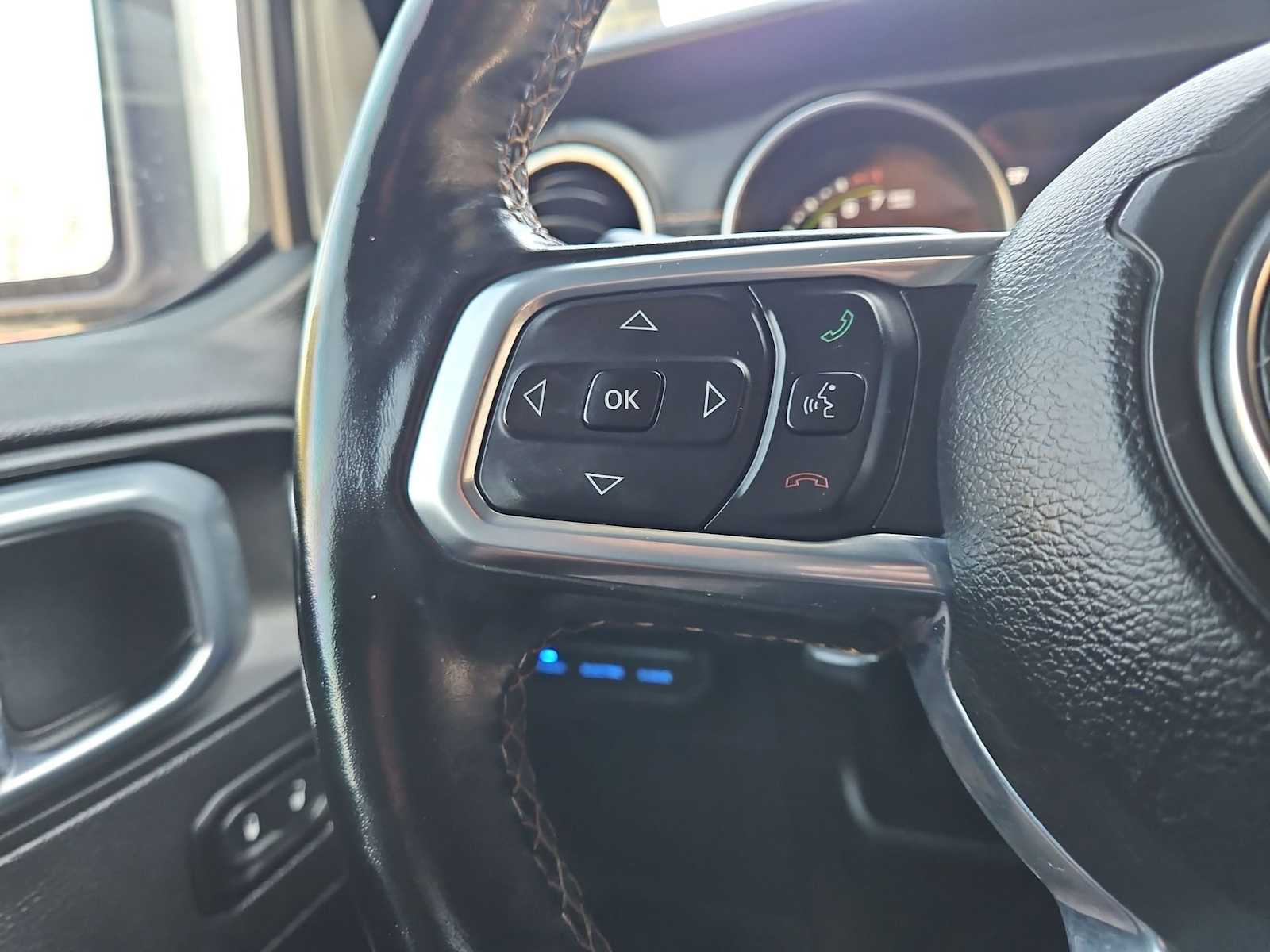 Thumbnail: 2021 Jeep Wrangler - 24