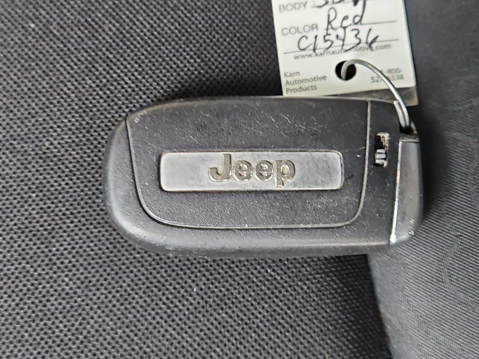 Thumbnail: 2015 Jeep Renegade - 34