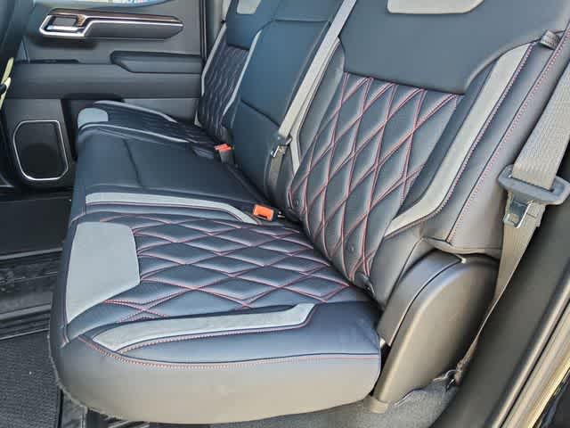 Thumbnail: 2025 Chevrolet Silverado 1500 - 20