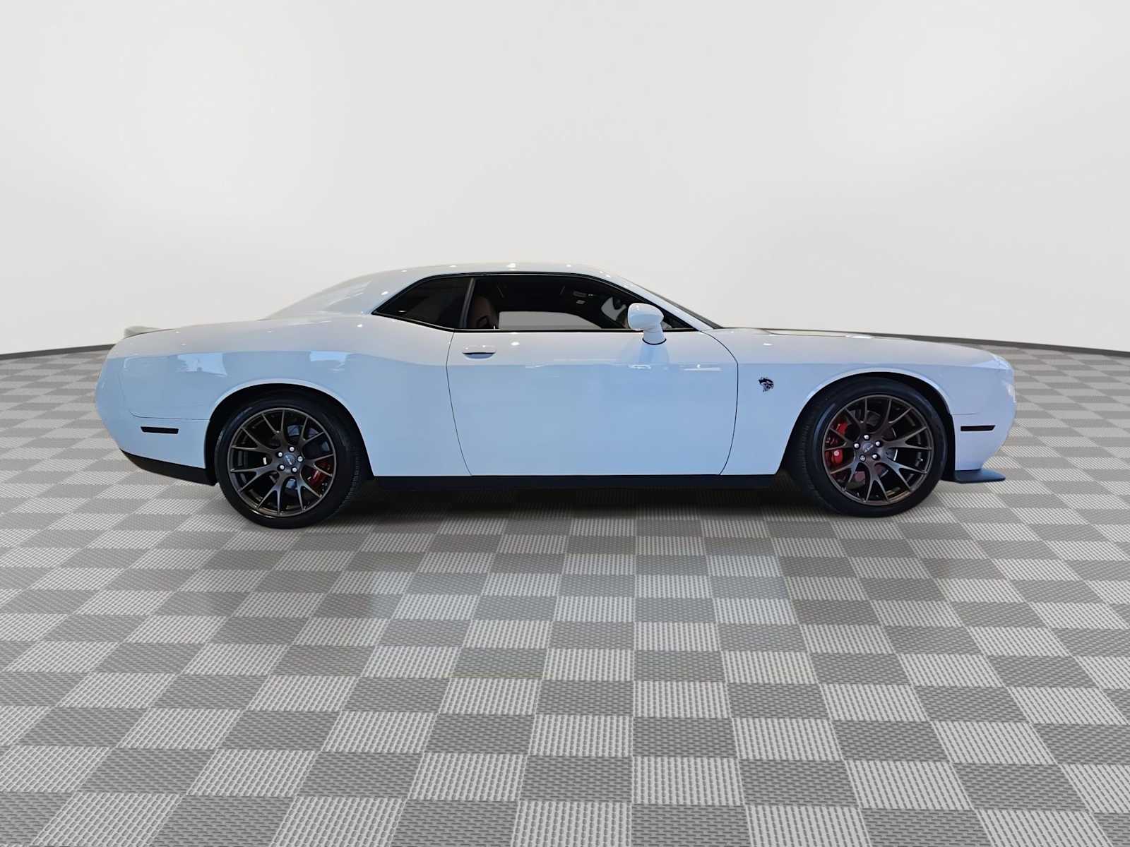 Thumbnail: 2016 Dodge Challenger - 9