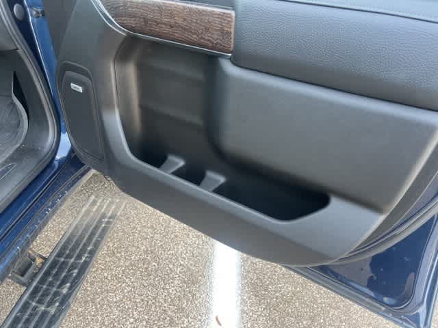 Thumbnail: 2022 GMC Sierra 2500 - 13