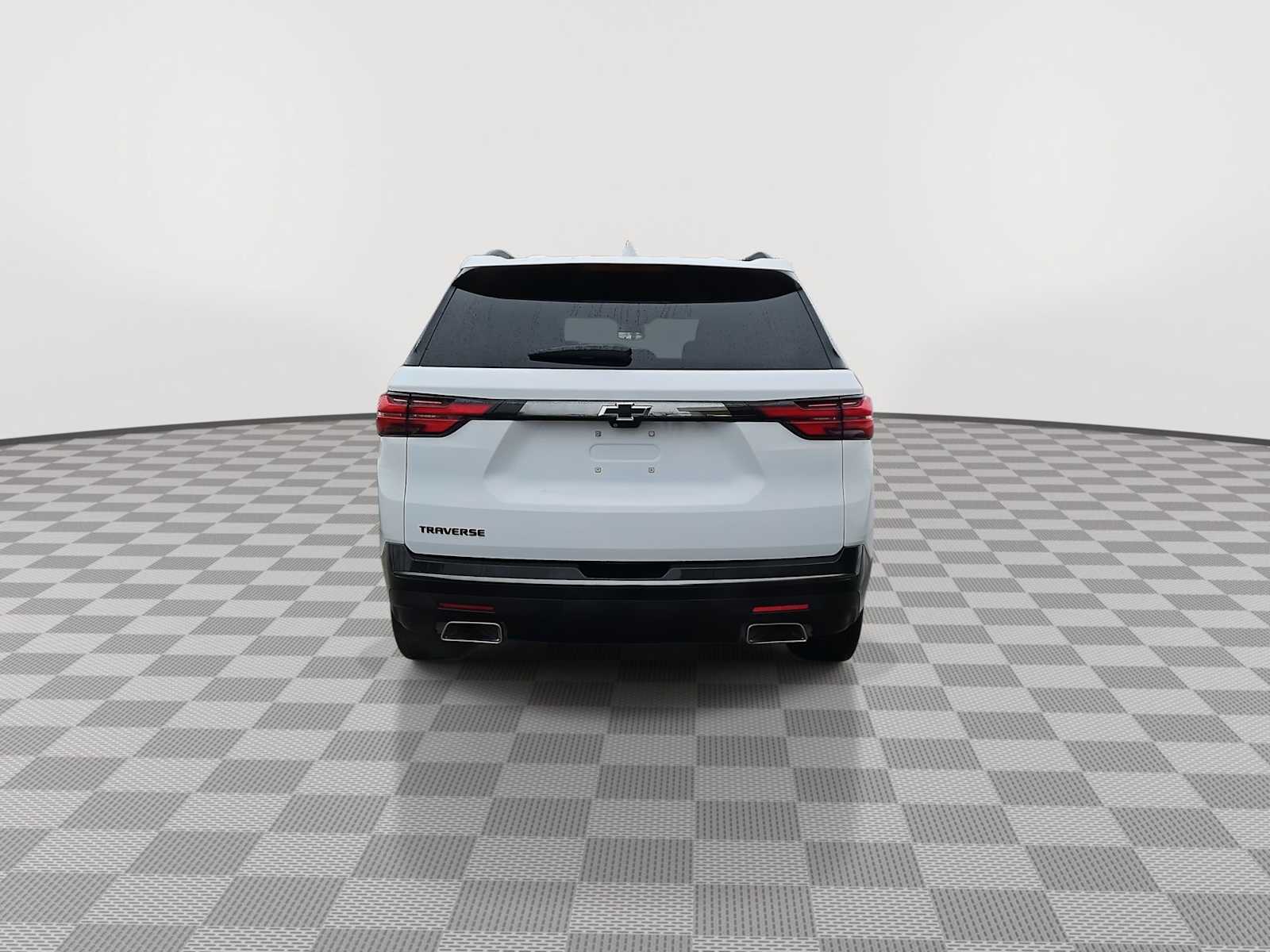 Thumbnail: 2023 Chevrolet Traverse - 7