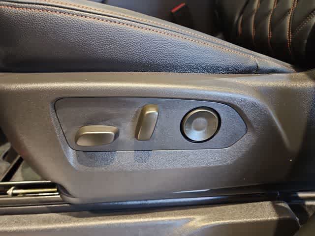 Thumbnail: 2026 GMC Sierra 1500 - 18