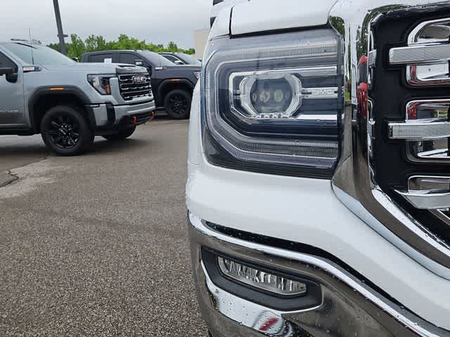 Thumbnail: 2018 GMC Sierra 1500 - 19