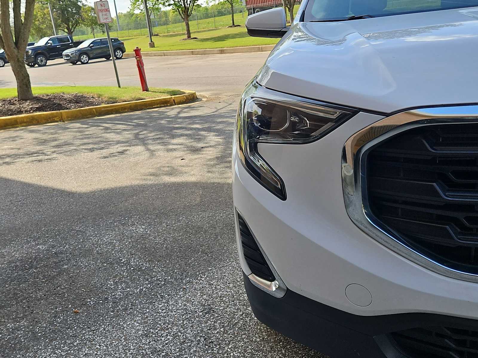 Thumbnail: 2020 GMC Terrain - 11