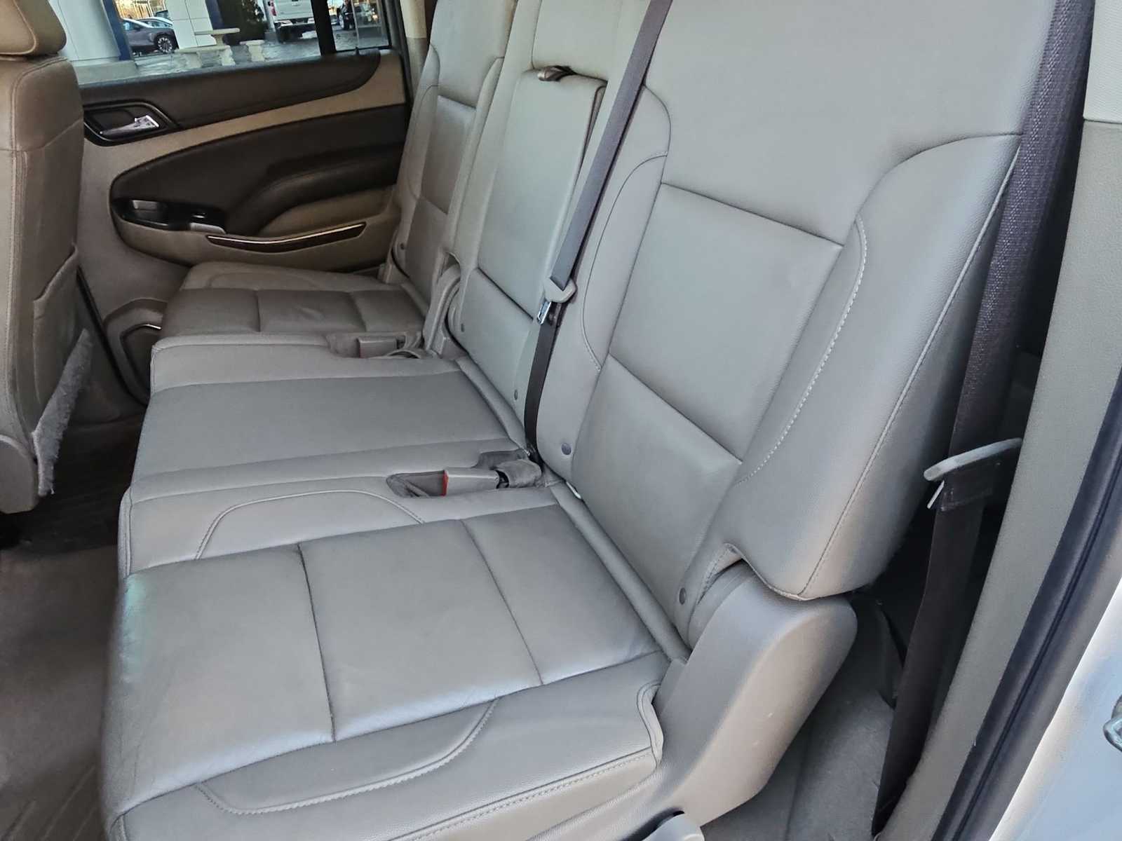 Thumbnail: 2020 Chevrolet Suburban - 19