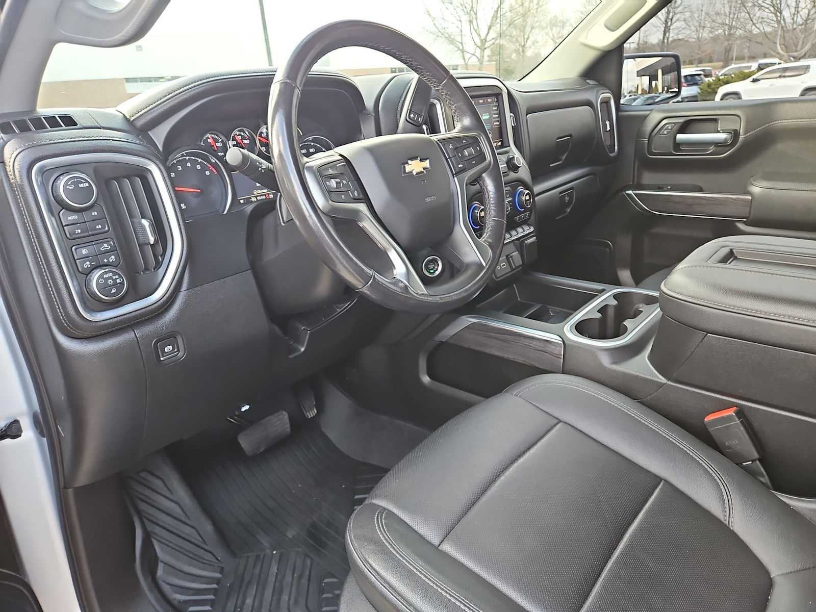 Thumbnail: 2021 Chevrolet Silverado 1500 - 10