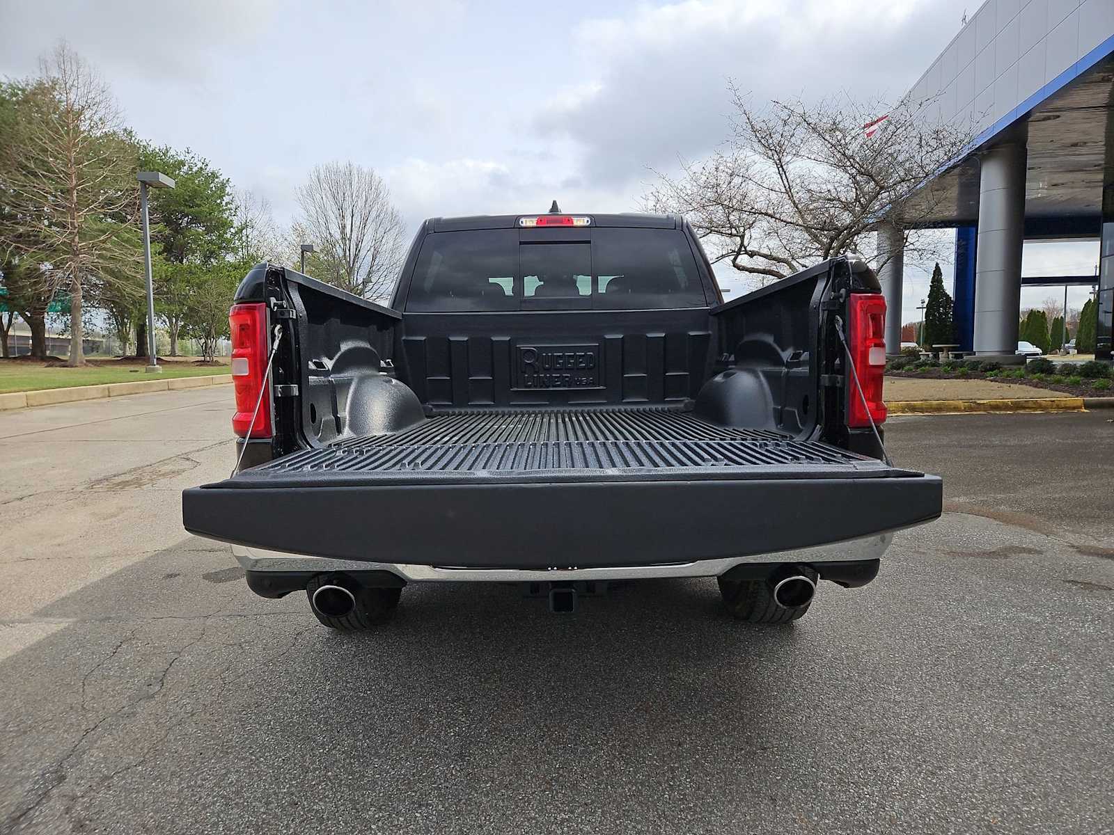 Thumbnail: 2025 RAM 1500 - 34