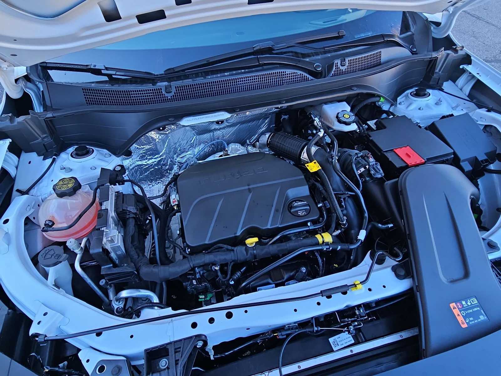 Thumbnail: 2025 Chevrolet Trax - 15