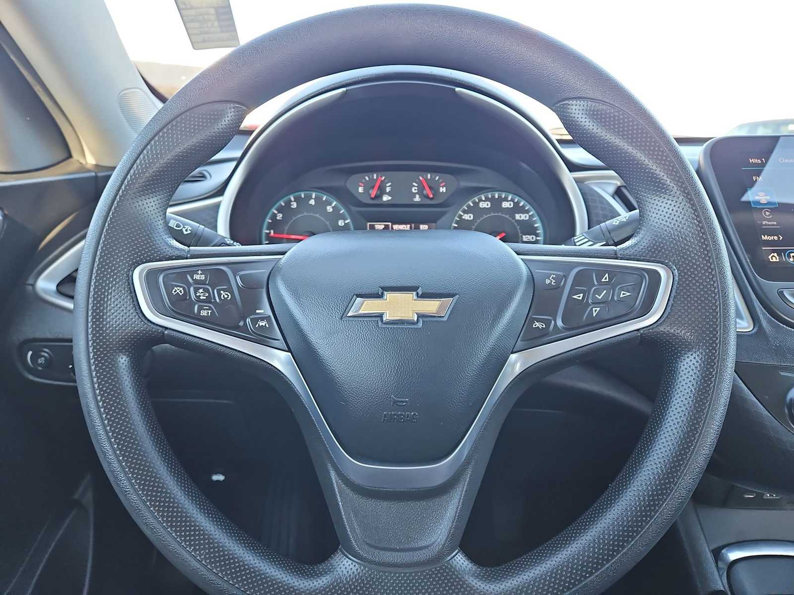 Thumbnail: 2023 Chevrolet Malibu - 23