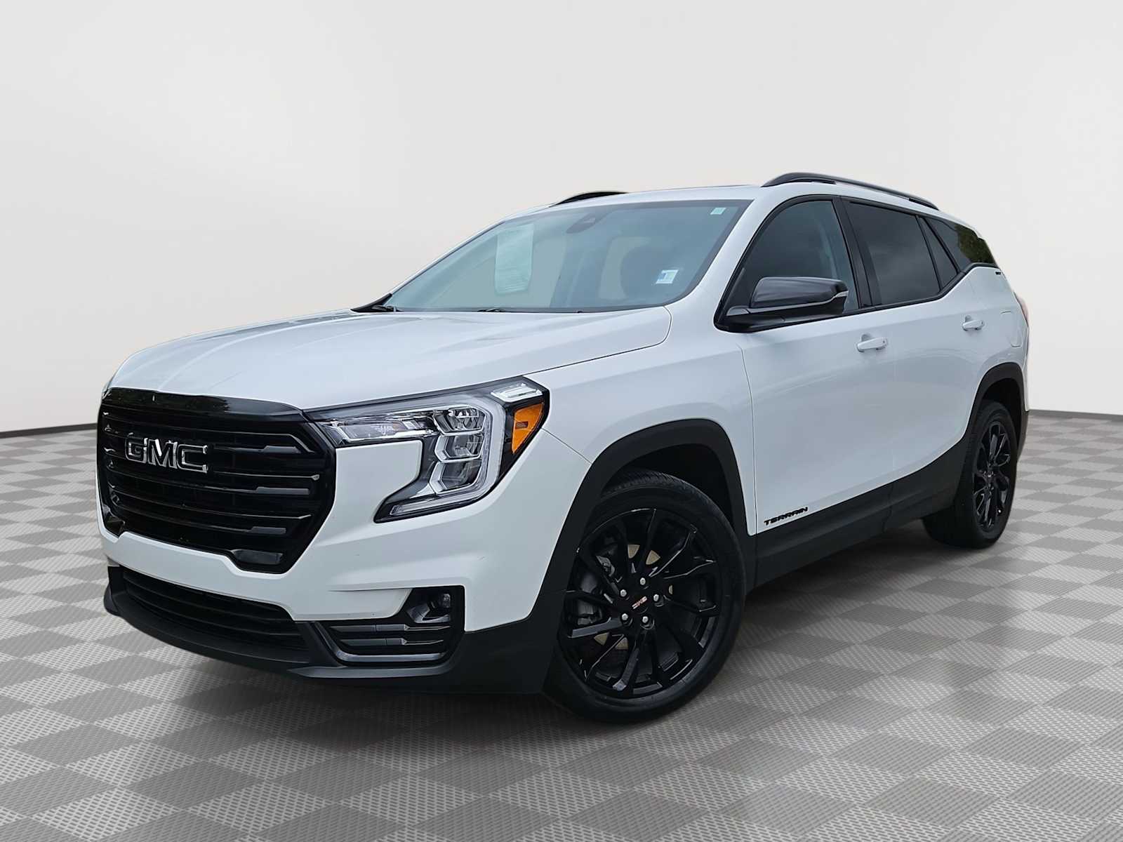 Thumbnail: 2023 GMC Terrain - 1