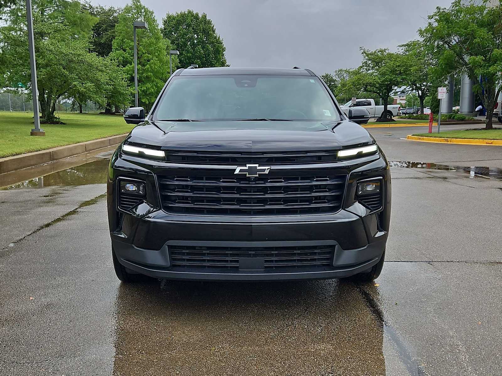 Thumbnail: 2025 Chevrolet Traverse - 3