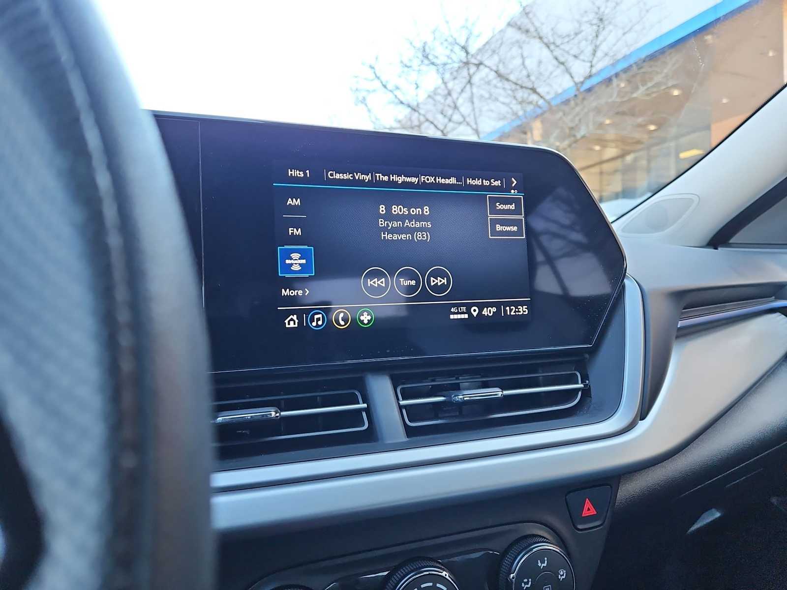 Thumbnail: 2025 Chevrolet Trax - 30