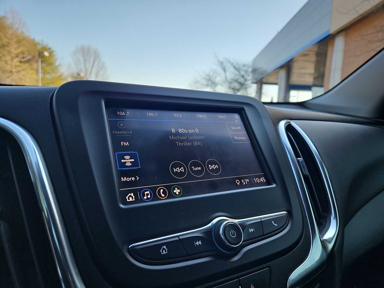 Thumbnail: 2022 Chevrolet Equinox - 30