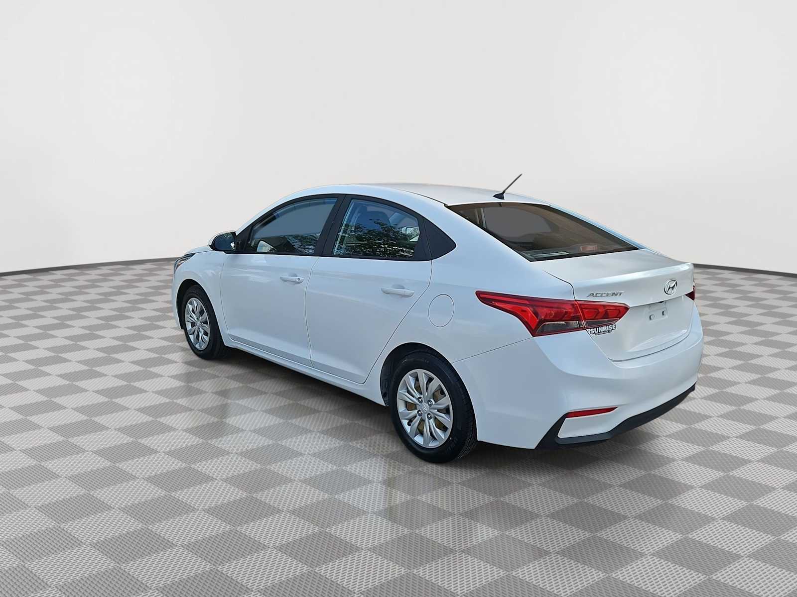 Thumbnail: 2020 Hyundai Accent - 6