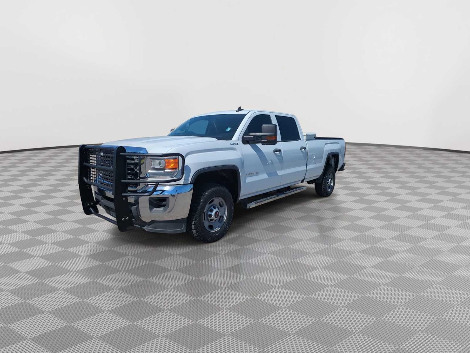 Thumbnail: 2017 GMC Sierra 2500 - 4
