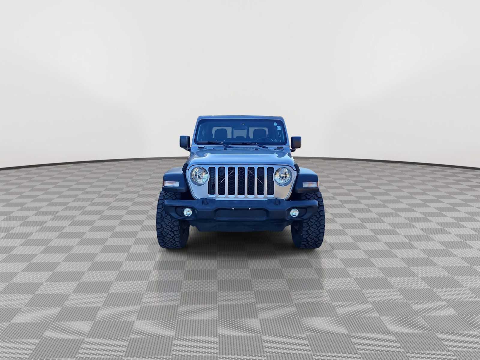 Thumbnail: 2020 Jeep Gladiator - 3