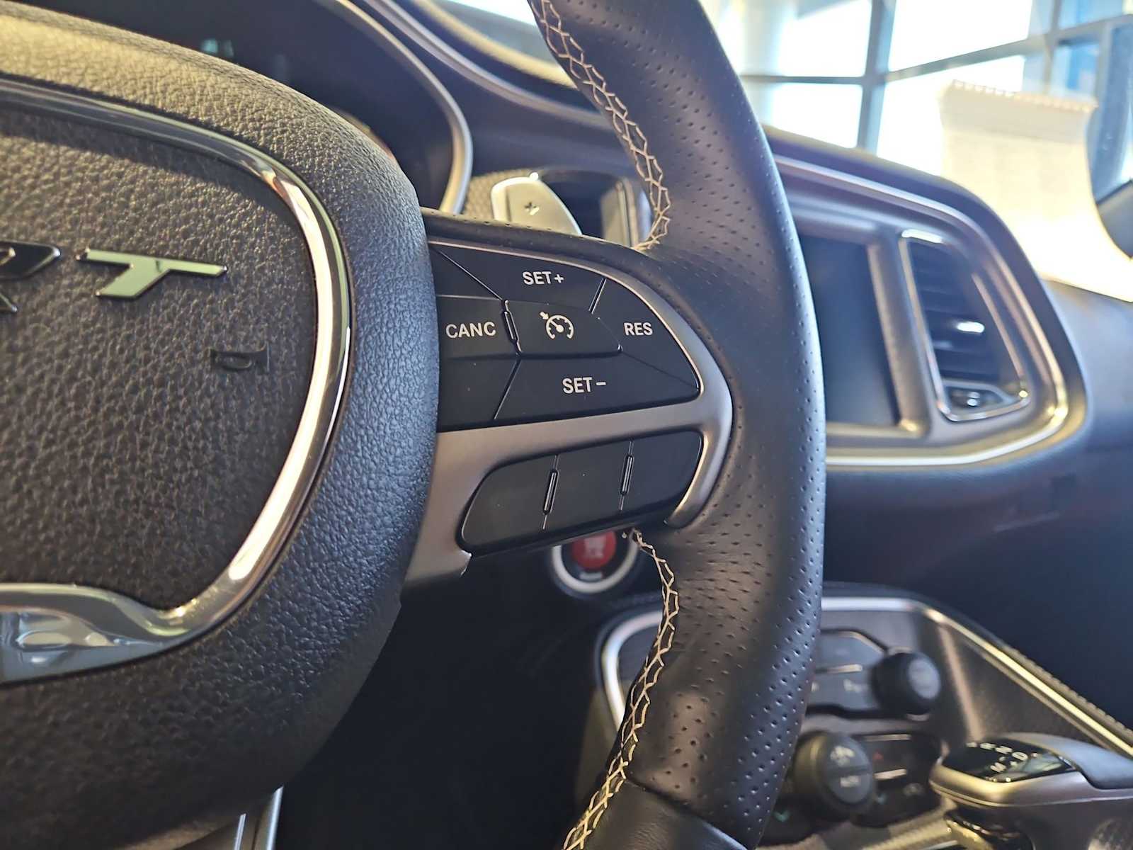Thumbnail: 2016 Dodge Challenger - 25