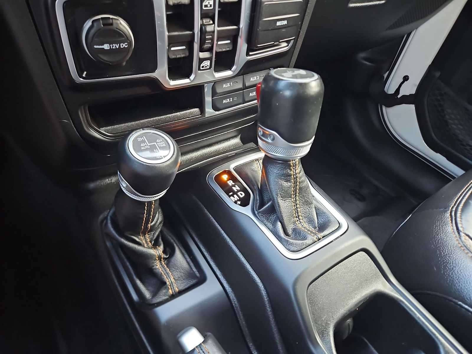 Thumbnail: 2021 Jeep Wrangler - 32